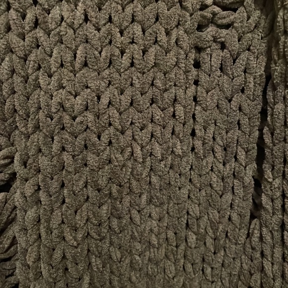 Umgee Sweater - Picture 4 of 4